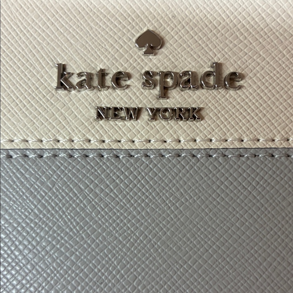 Kate Spade Beige and Light Gray Wristlet